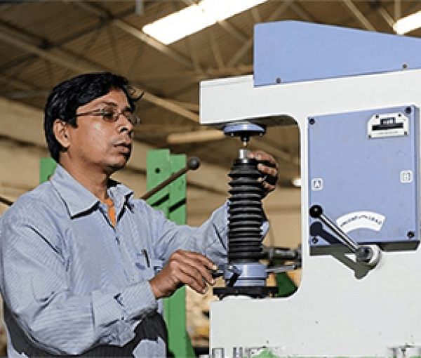 Rockwell-Hardness-Tester