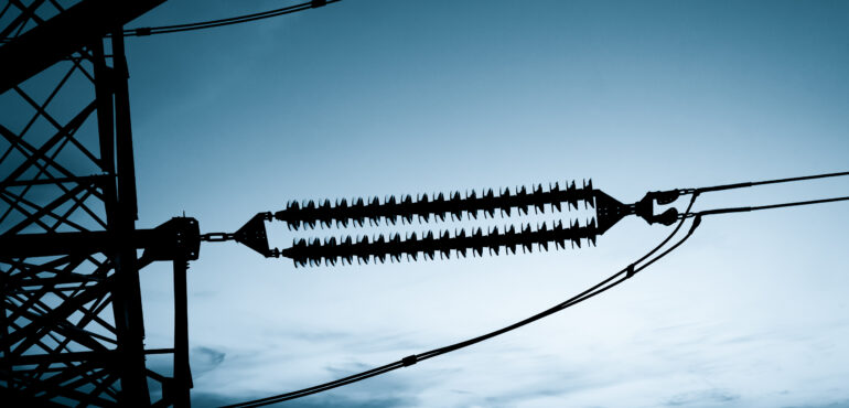 Spacers in Transmission Lines